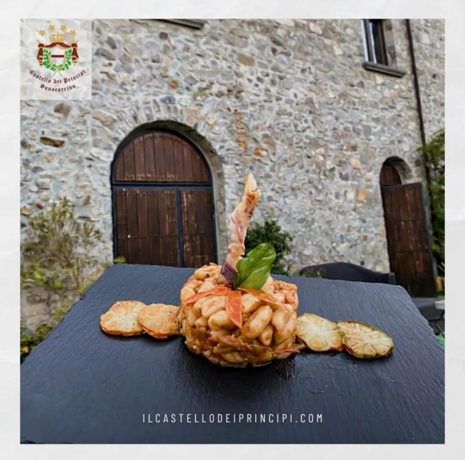 Il Castello Dei Principi Sanseverino Viggianello Exteriör bild