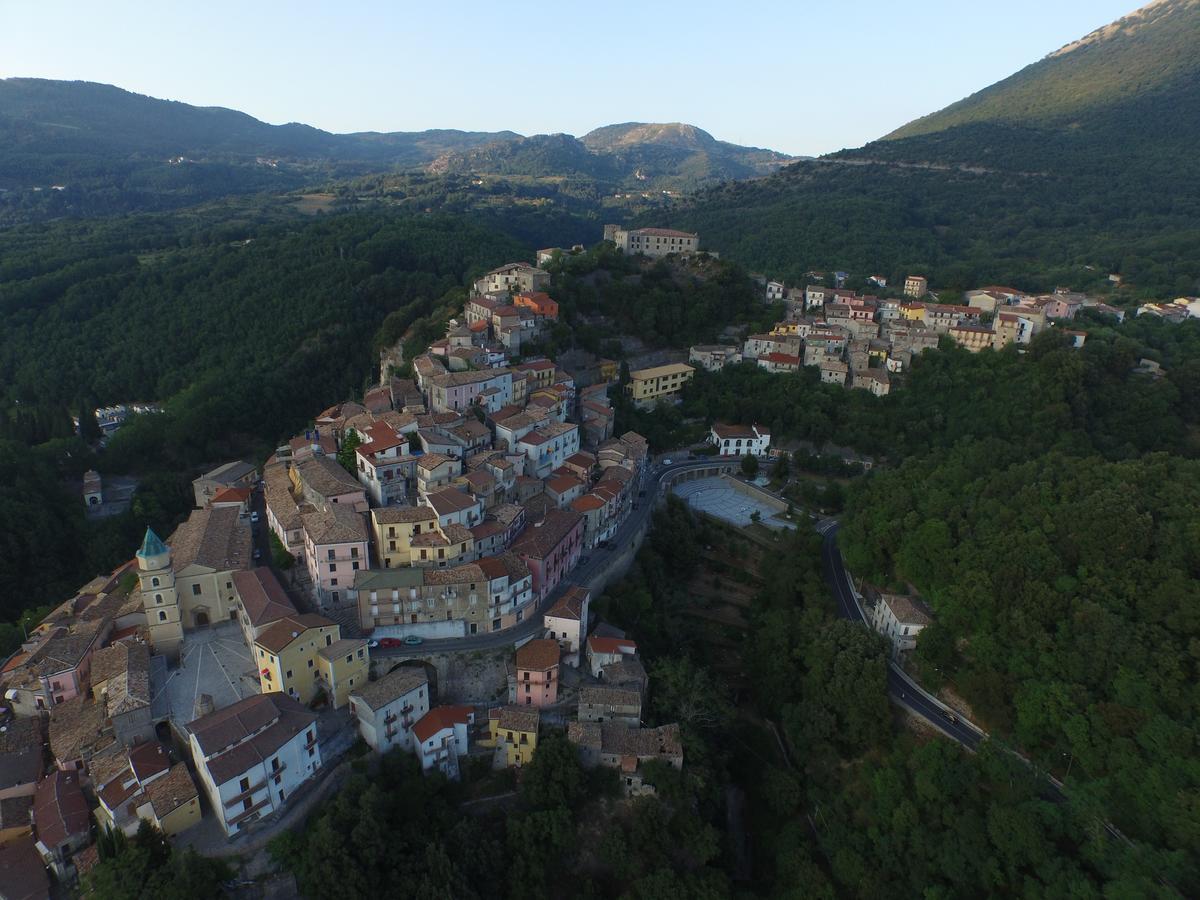 Il Castello Dei Principi Sanseverino Viggianello Exteriör bild